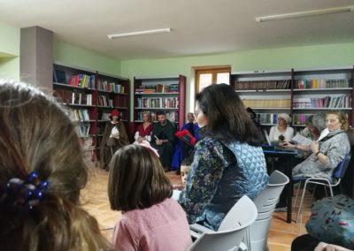 día 22 de abril, se celebró en Bailo el día del libro. Para esta ocasión se eligió el “El Lazarillo de Tormes”, tesoro de nuestra literatura española. Se comenzó con una charla acerca de la obra en la que se hizo hincapié en la importancia y trascendencia del texto, no solo en nuestro país, sino en toda Europa.